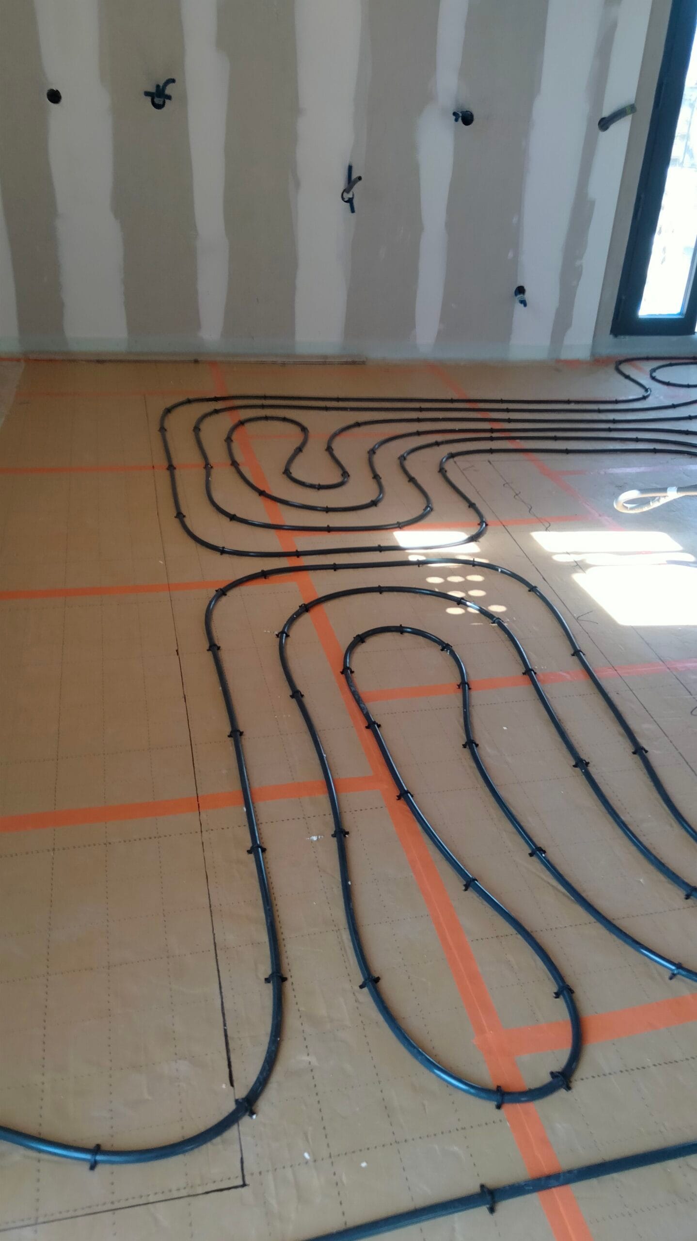 L'Installation du Plancher chauffant à Saint-Laurent-de-Cerdans